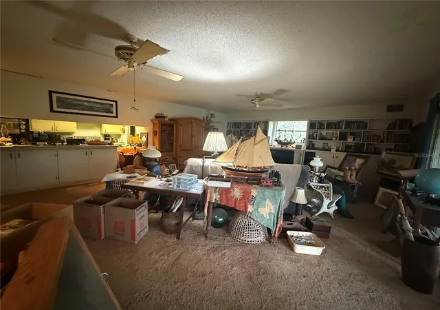 Photo 3 of Single family home for sale at 37315 Beach Dr, Umatilla, FL 32784 | MLS# G5106786 | Listing updated on 2026-09-29