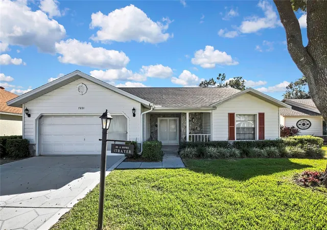 Photo 1 of Sale Pending at 7231 Big Bnd Dr, Spring Hill, FL 34606 | MLS# TB8465047 | Listing updated on 2026-09-14
