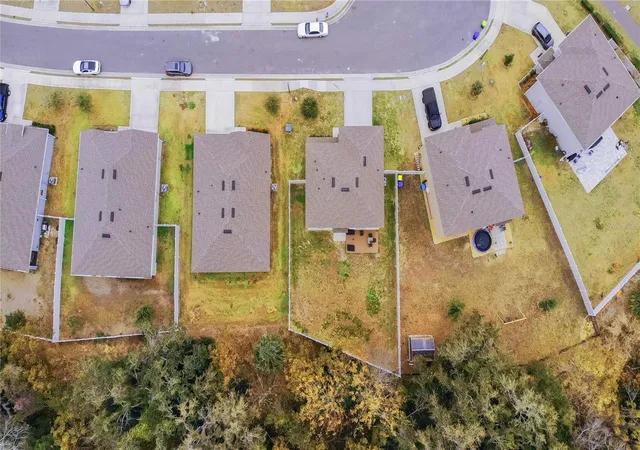Homes for sale in Tavares, FL | 3250 Blue Crab Dr, Tavares, FL 32778 | MLS# G5106798