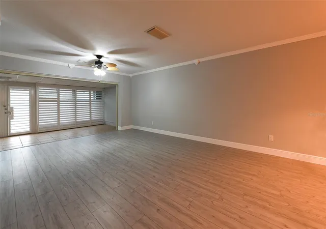 Photo 3 of House for sale at 350 Boca Ciega Point Blvd, Saint Petersburg, FL 33708 | MLS# TB8465112 | Listing updated on 2026-10-02