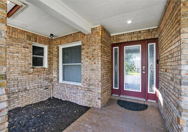 4th image of 133 Barrington Dr, Brandon, FL 33511 | MLS# TB8465143