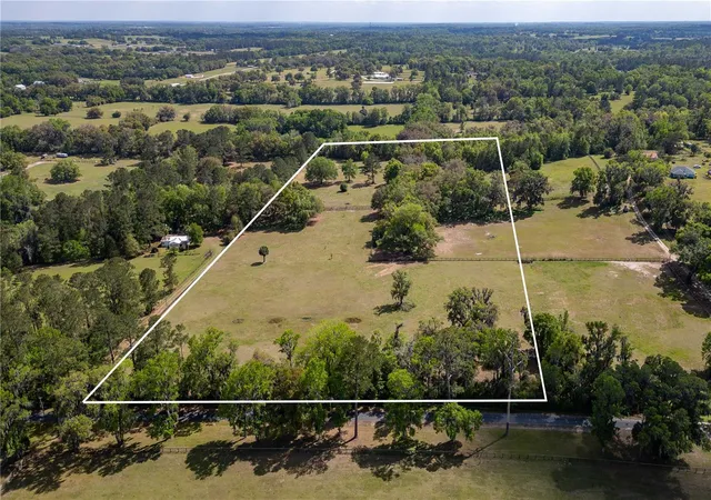 4th image of 6124 Nw 160Th St, Reddick, FL 32686 | MLS# OM716763
