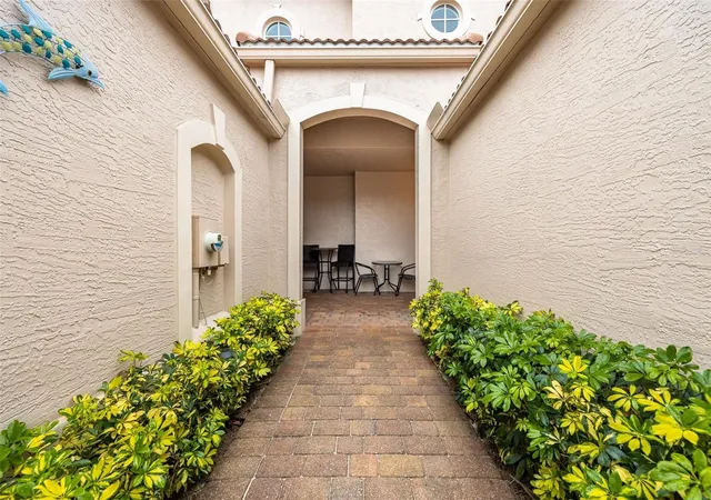 Homes for sale in Fort Myers, FL | 3956 Cherrybrook Loop, Fort Myers, FL 33966 | MLS# A4678568
