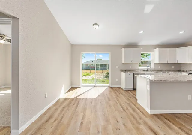 4th image of 14664 Sw 22Nd Pl, Ocala, FL 34481 | MLS# OM716767