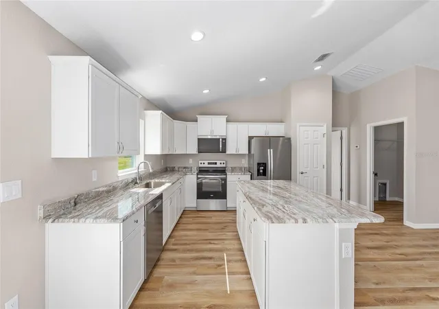 5th image of 14664 Sw 22Nd Pl, Ocala, FL 34481 | MLS# OM716767