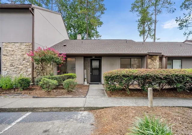 Photo 1 of Townhouse for sale at 3723 Nw 55th Place, Gainesville, FL 32653 | MLS# GC536662 | Listing updated on 2026-09-01