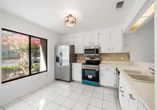 Photo 2 of Townhouse for sale at 3723 NW 55th Place, Gainesville, FL 32653 | MLS# GC536662 | Listing updated on 2026-09-01
