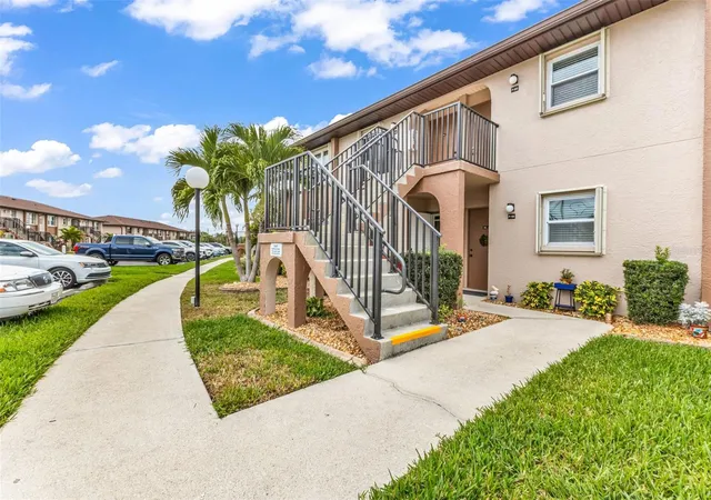 4th image of 25100 Sandhill Blvd #201, Punta Gorda, FL 33983 | MLS# C7520360
