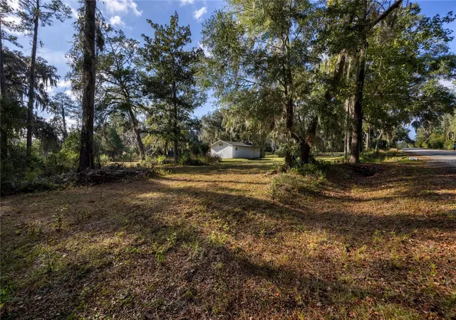 5th image of 560 Nw 39Th Rd, Gainesville, FL 32607 | MLS# GC536664