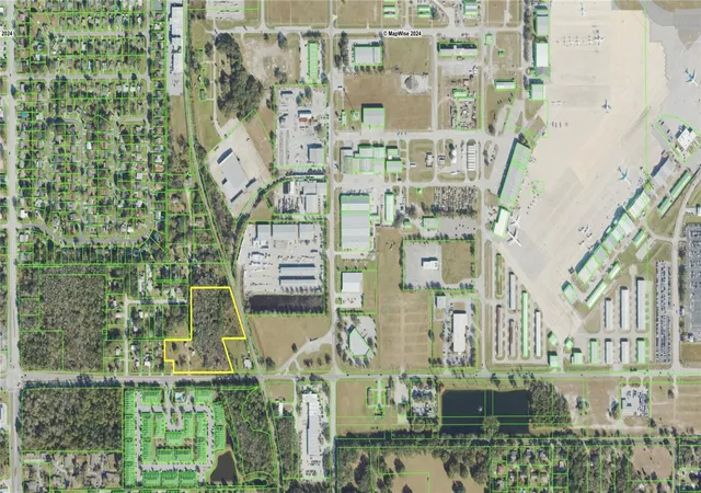 1st image of 2999 Knudsen Dr, Sanford, FL 32773 | MLS# C7520361