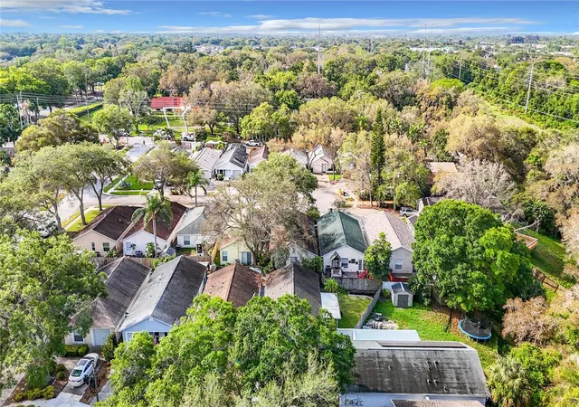 Photo 3 of Sale Pending at 2760 Braham Ct, Palm Harbor, FL 34684 | MLS# TB8465456 | Listing updated on 2026-09-21