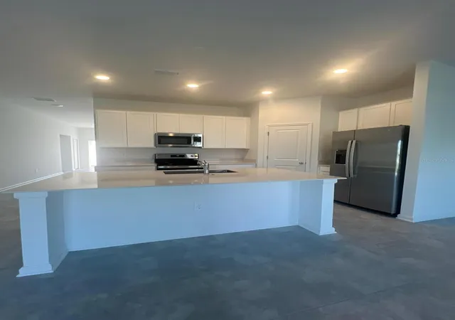 Photo 2 of Single family home for sale at 413 Cedar Key St, Davenport, FL 33837 | MLS# S5141905 | Listing updated on 2026-05-04