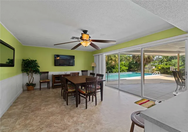 5th image of 424 Baycrest Dr, Venice, FL 34285 | MLS# N6142462