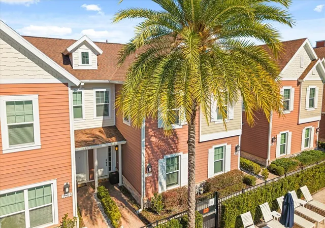Photo 1 of Townhouse for sale at 2637 Sunrise Shrs Dr, Kissimmee, FL 34747 | MLS# O6374492 | Listing updated on 2026-07-09