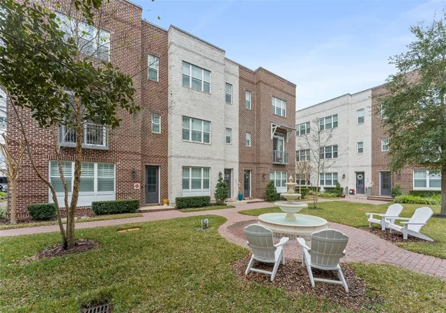 Photo 42 of Townhouse for sale at 131 Oak Laurel Dr, Winter Garden, FL 34787 | MLS# O6374501 | Listing updated on 2026-09-02