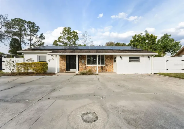 Photo 3 of Single family home for sale at 5017 Stolls Ave, Tampa, FL 33615 | MLS# TB8465538 | Listing updated on 2026-01-19