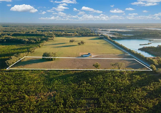 1st image of 001 Nw 202nd St, Newberry, FL 32669 | MLS# GC536682