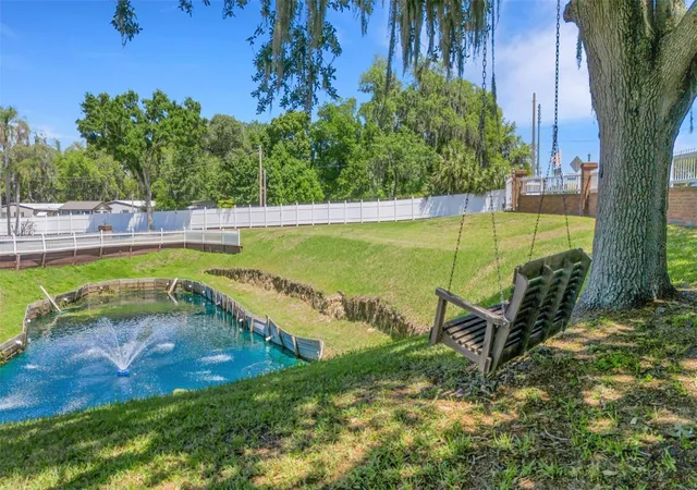 Photo 1 of Single family home for sale at 5905 Magnolia Ln, Lakeland, FL 33810 | MLS# L4958649 | Listing updated on 2026-09-30