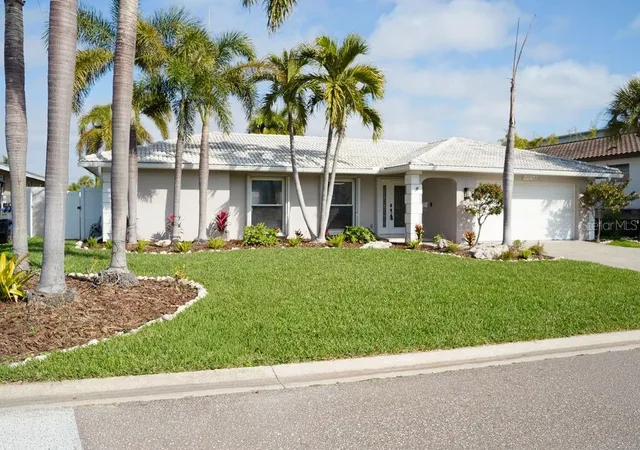 Photo 1 of Single family home for sale at 3807 48th Avenue S, Saint Petersburg, FL 33711 | MLS# TB8465590 | Listing updated on 2026-10-13