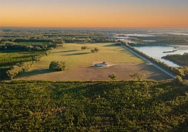 1st image of 3789 Nw 202nd St, Newberry, FL 32669 | MLS# GC536691