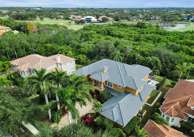 4th image of 8871 Silverthorn Rd, Seminole, FL 33777 | MLS# TB8465707