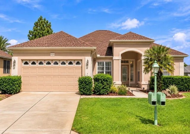 Photo 1 of Single family home for sale at 9495 Se 130th Place Rd, Summerfield, FL 34491 | MLS# OM716860 | Listing updated on 2026-10-08