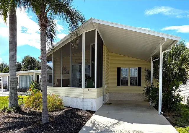 Photo 1 of Manufactured home for sale at 817 S Green Cir, Venice, FL 34285 | MLS# A4678782 | Listing updated on 2026-08-24