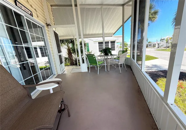Photo 3 of Manufactured home for sale at 817 S Green Cir, Venice, FL 34285 | MLS# A4678782 | Listing updated on 2026-08-24