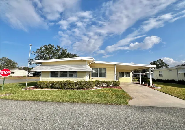 Photo 1 of Manufactured home for sale at 180 Hibiscus Way, Leesburg, FL 34748 | MLS# G5106875 | Listing updated on 2026-10-23