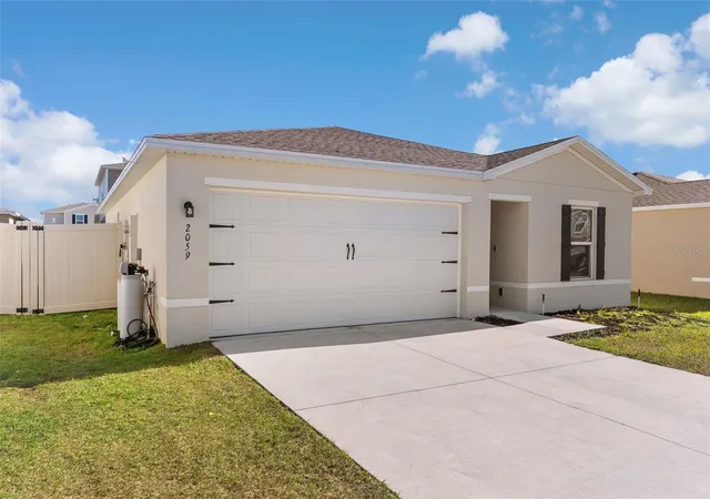 Photo 2 of Single family home for sale at 2059 Kentucky Rd, Sumterville, FL 33585 | MLS# O6374739 | Listing updated on 2026-05-19