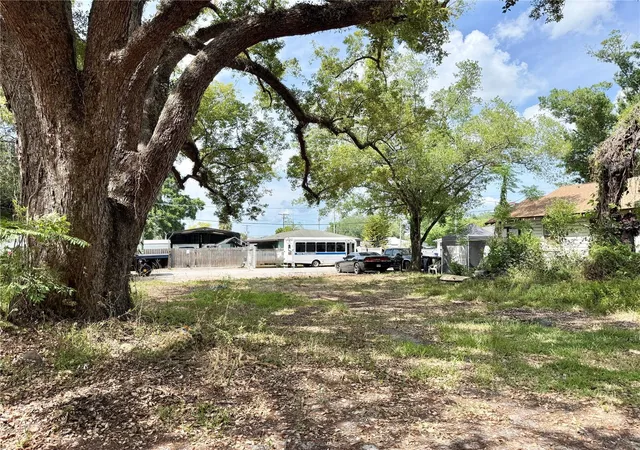 2nd image of 3417 E 11th Ave, Tampa, FL 33605 | MLS# TB8465853