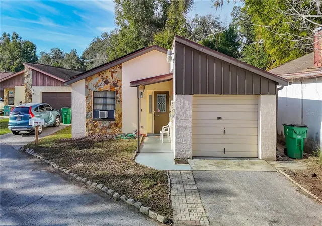 Photo 1 of Single family home for sale at 5937 Forest Ln, Zephyrhills, FL 33542 | MLS# O6374744 | Listing updated on 2026-06-29