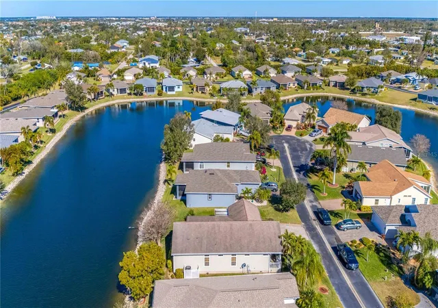 4th image of 8632 Lake Front Ct, Punta Gorda, FL 33950 | MLS# C7520434