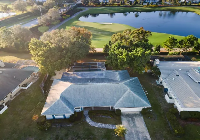 3rd image of 4 Hibiscus Rd, Belleair, FL 33756 | MLS# TB8465888