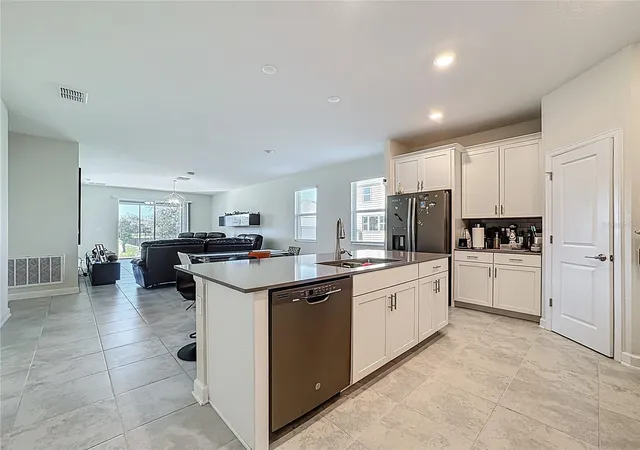 Photo 4 of Single family home for sale at 4900 Lotta Ct, St Cloud, FL 34772 | MLS# O6374765 | Listing updated on 2026-05-27