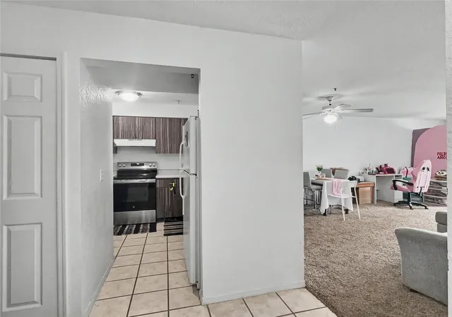 Photo 4 of Condo for sale at 14049 Fairway Is Dr #122, Orlando, FL 32837 | MLS# S5141986 | Listing updated on 2026-07-02