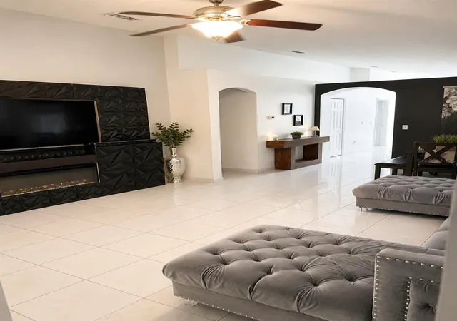 Photo 3 of Single family home for sale at 2411 Condado Ct, Kissimmee, FL 34743 | MLS# O6374772 | Listing updated on 2026-09-13