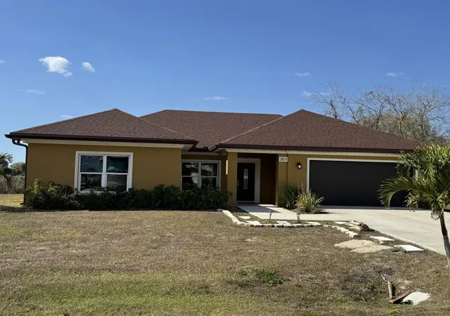 4th image of 2809 Se 27Th Ave, Okeechobee, FL 34974 | MLS# A4678840