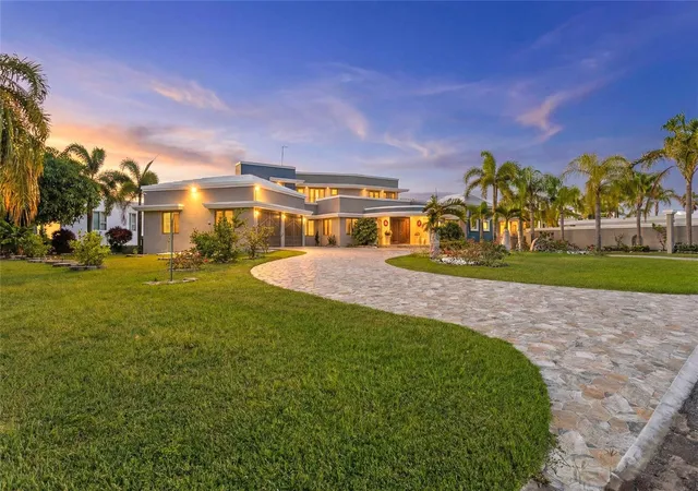 Photo 2 of Single family home for sale at 10 Urb Mirador Del Cielo, Isabela, PR 00662 | MLS# PR9118617 | Listing updated on 2026-09-12