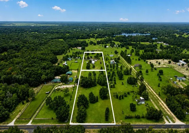 2nd image of 15355 Se 113th Street Rd, Ocklawaha, FL 32179 | MLS# G5106928