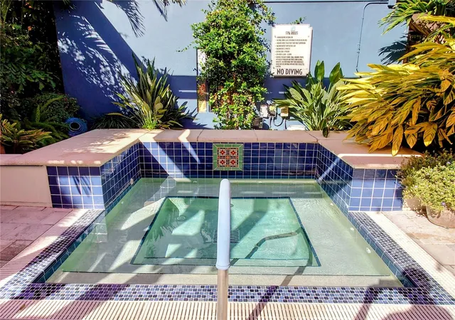 Photo 3 of Sale Pending at 200 4th Avenue S #130, Saint Petersburg, FL 33701 | MLS# A4678889 | Listing updated on 2026-08-13
