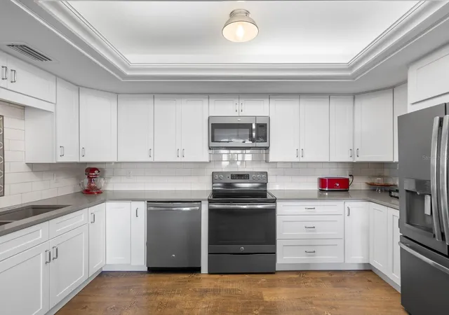 5th image of 4 Belleview Blvd #804, Belleair, FL 33756 | MLS# TB8466067