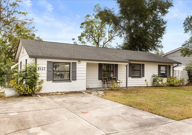 Photo 1 of Single family home for sale at 5127 Glasgow Ave, Orlando, FL 32819 | MLS# S5142035 | Listing updated on 2026-07-17