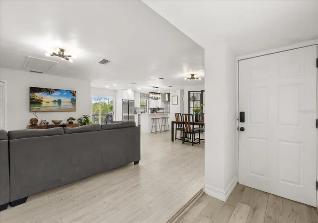 Photo 2 of Single family home for sale at 5127 Glasgow Ave, Orlando, FL 32819 | MLS# S5142035 | Listing updated on 2026-07-17