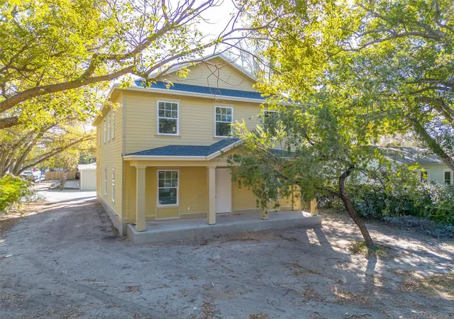 Photo 2 of Single family home for sale at 4333 10th Street N, Saint Petersburg, FL 33703 | MLS# TB8466075 | Listing updated on 2026-10-02