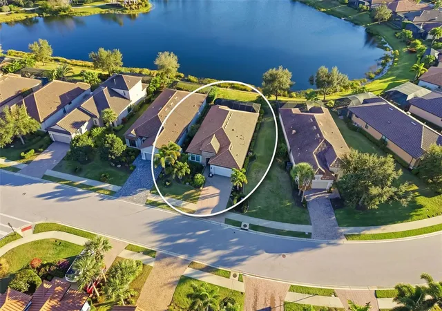 2nd image of 12729 Del Corso Loop, Bradenton, FL 34211 | MLS# A4678932