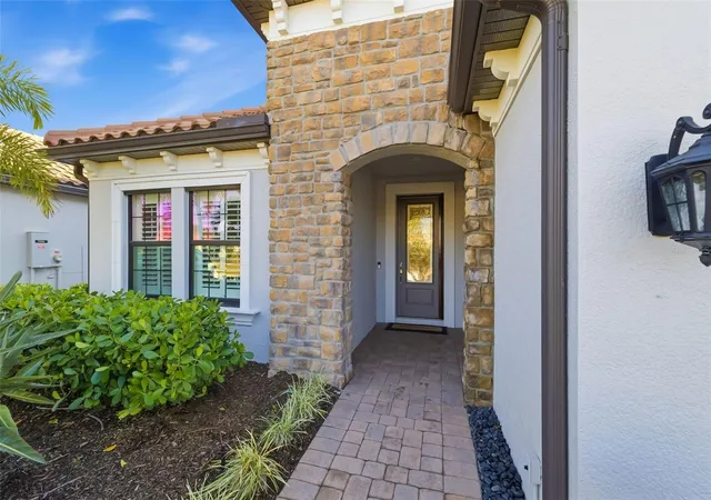 5th image of 12729 Del Corso Loop, Bradenton, FL 34211 | MLS# A4678932
