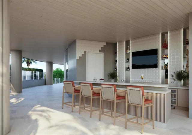 2nd image of 805 S Gulfview Blvd, CLEARWATER BEACH, FL 33767