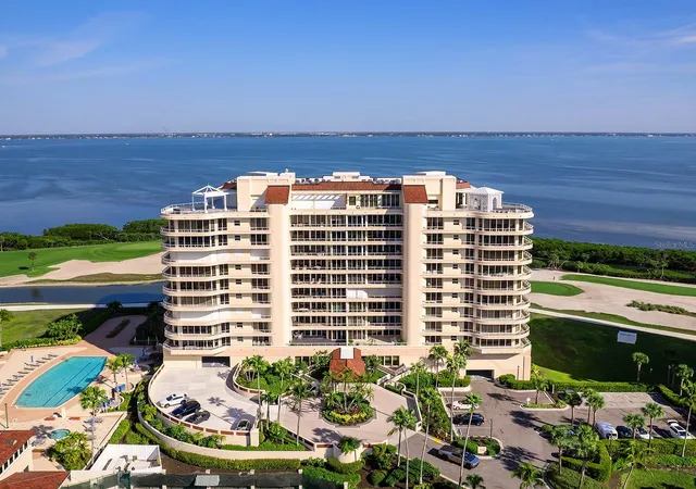 2nd image of 3040 Grand Bay Blvd #213, Longboat Key, FL 34228 | MLS# A4678941