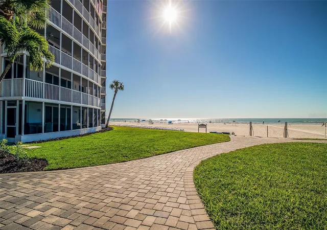 Homes for sale in Sarasota, FL | 6300 Midnight Pass Rd #21, Sarasota, FL 34242 | MLS# A4678951